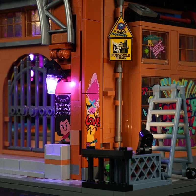 Factory House of Music LiveHouse Building Set with 24 Lights