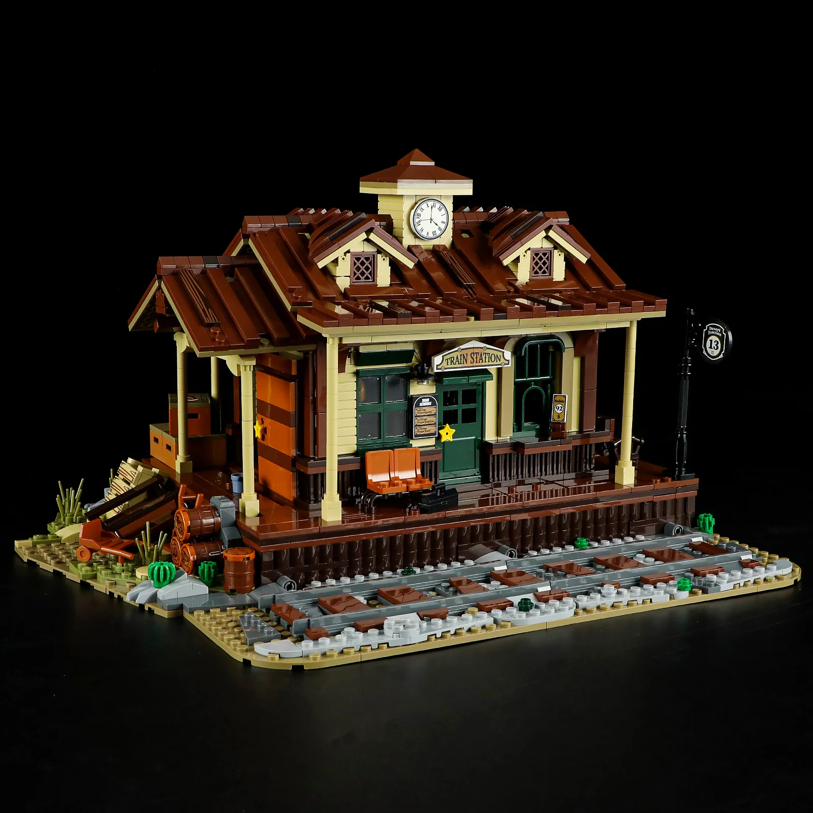 West Train Station 1974-Piece Wild West Building Set with Lights