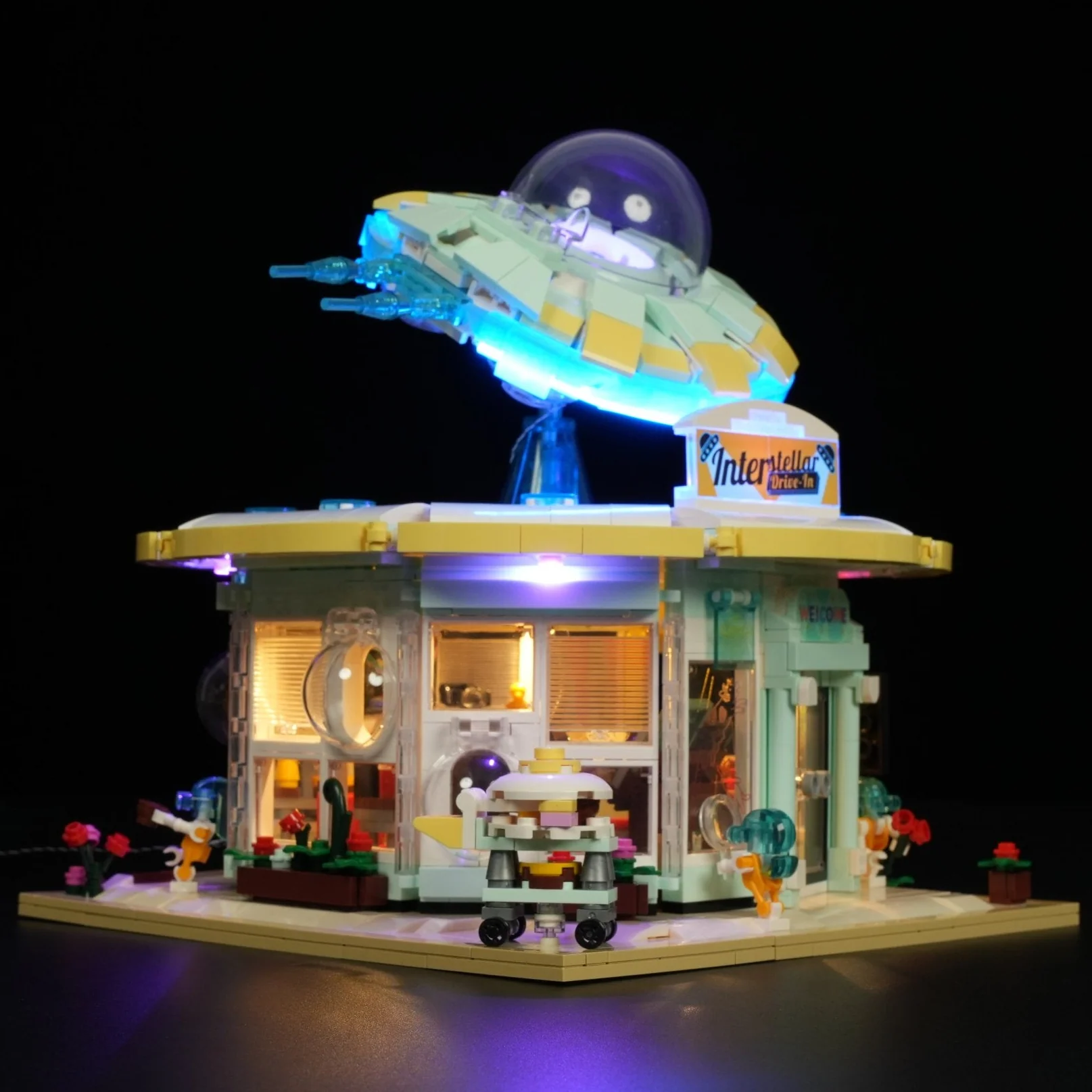 Interstellar Drive-In LED Building Set with Flying Saucer Diner