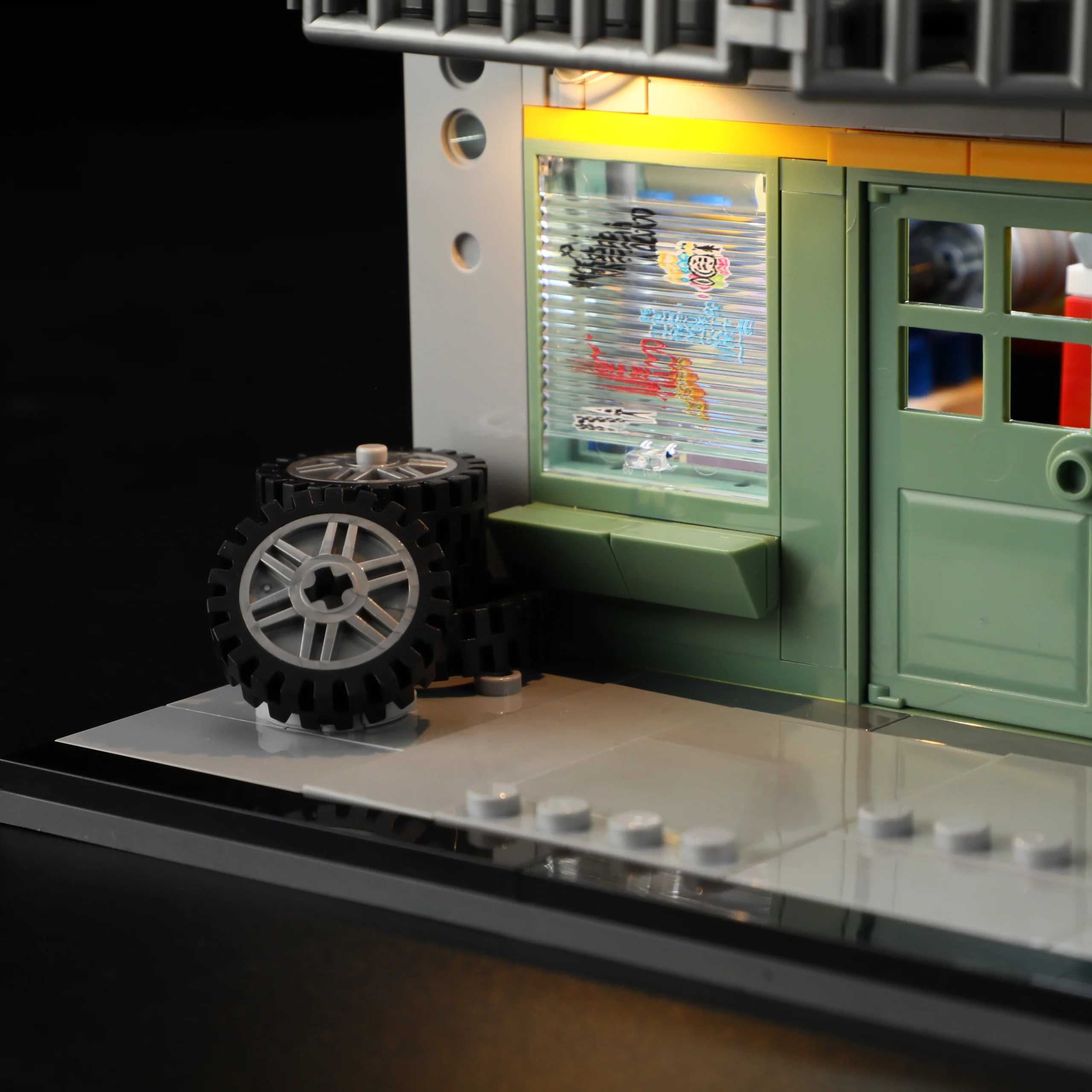 Street MOD Garage Building Set with 6-Slot Car