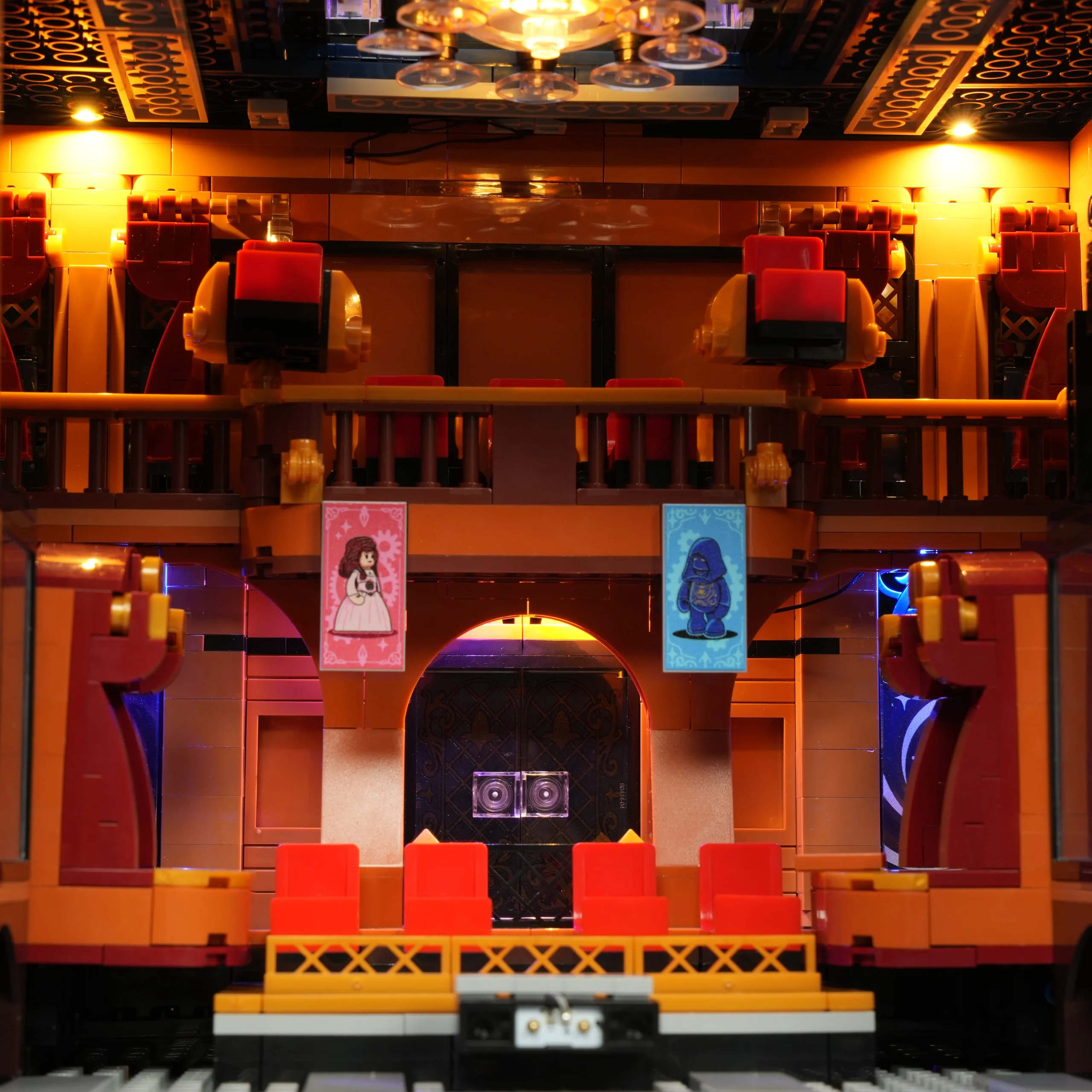 Steampunk Time Opera House Building Set with 3 Lighting Modes