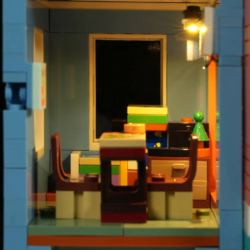 Toy Store L9100 Edwardian Street Building Set with Warm Lighting