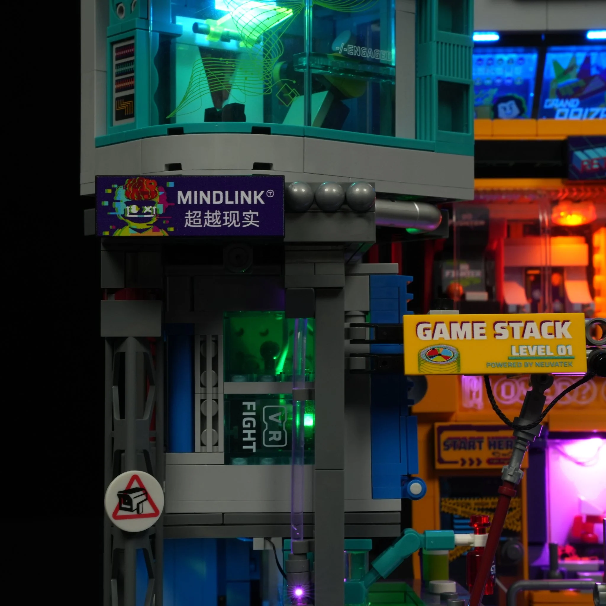 Game Stack L9095 Cyberpunk Entertainment District Building Set with Neon Lights