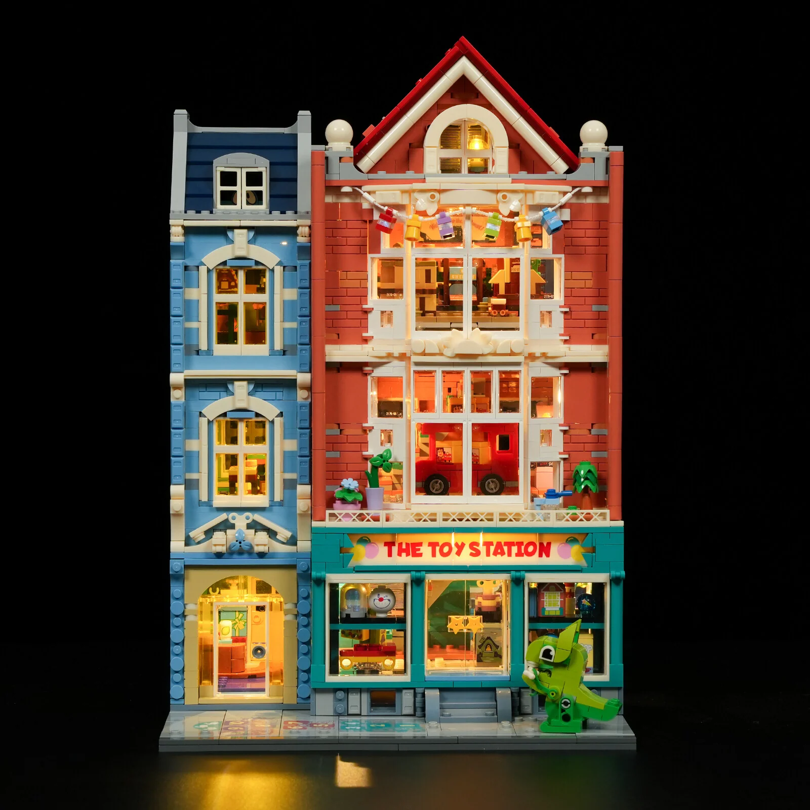 Toy Store L9100 Edwardian Street Building Set with Warm Lighting