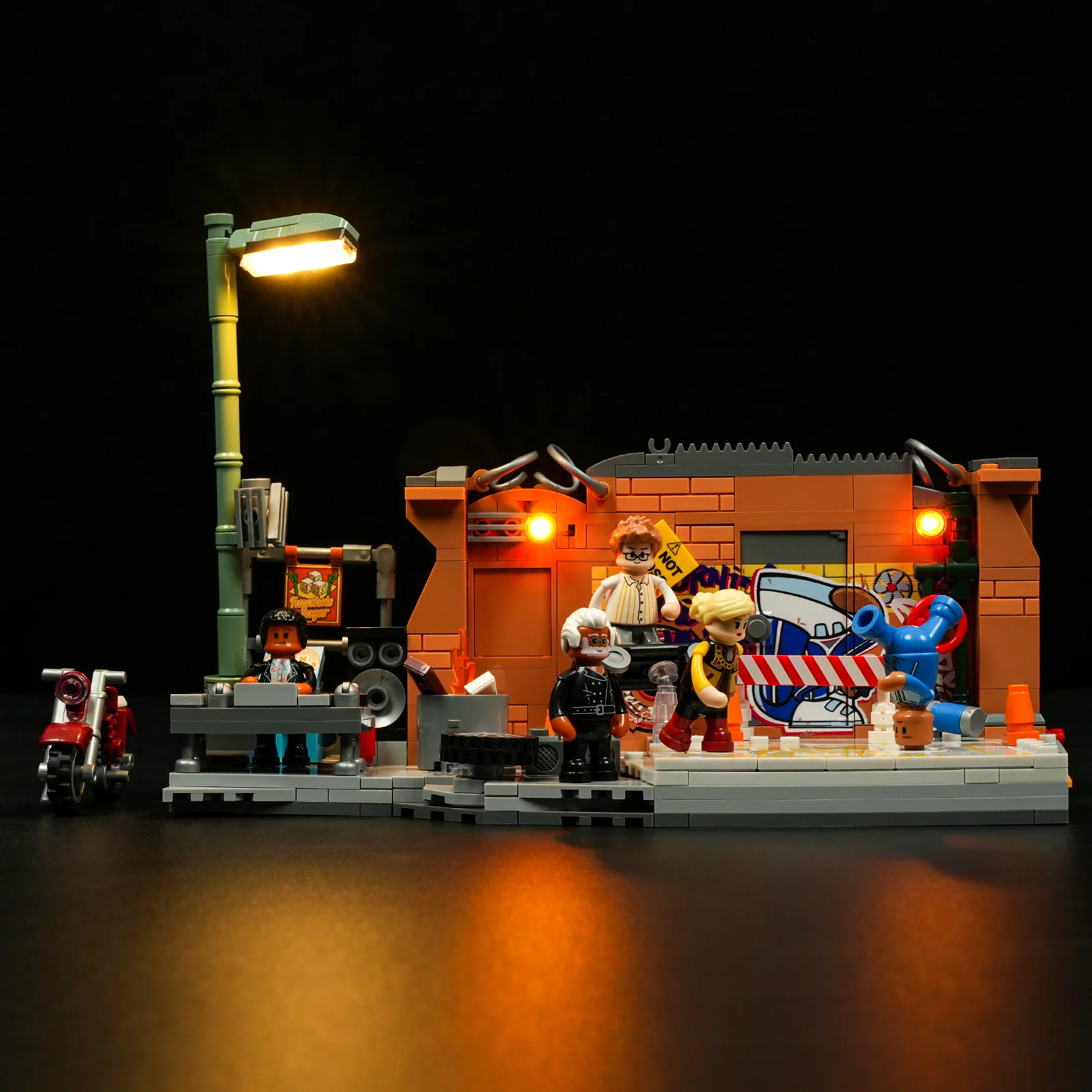 Underground Dance Battle Street Scene Building Set with Lights