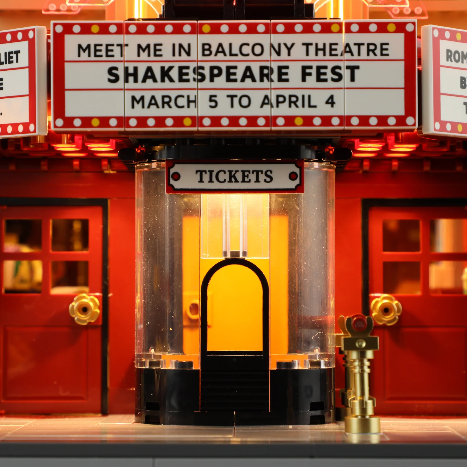 Balcony Theatre