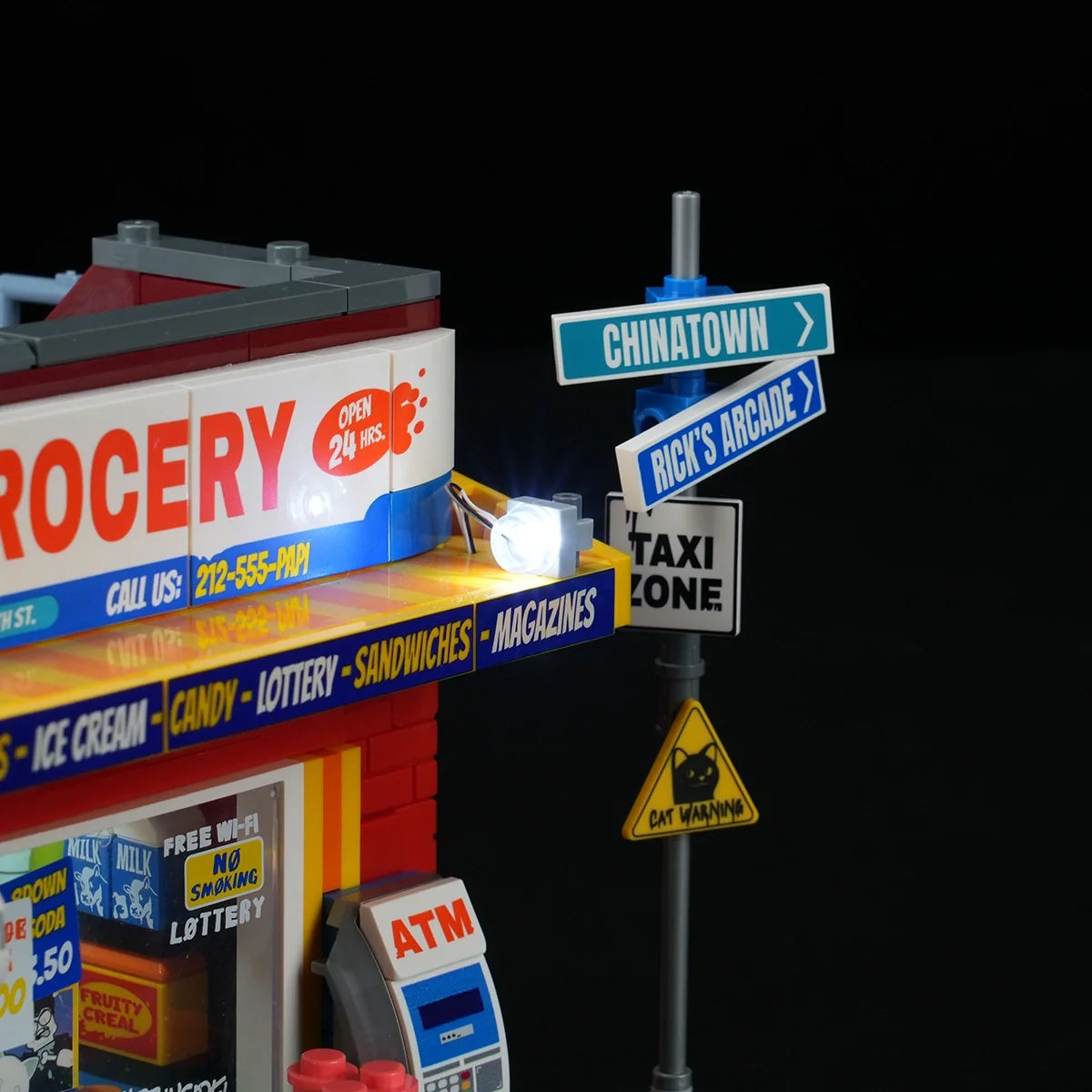 The Bodega 26 New York Street Corner Building Set