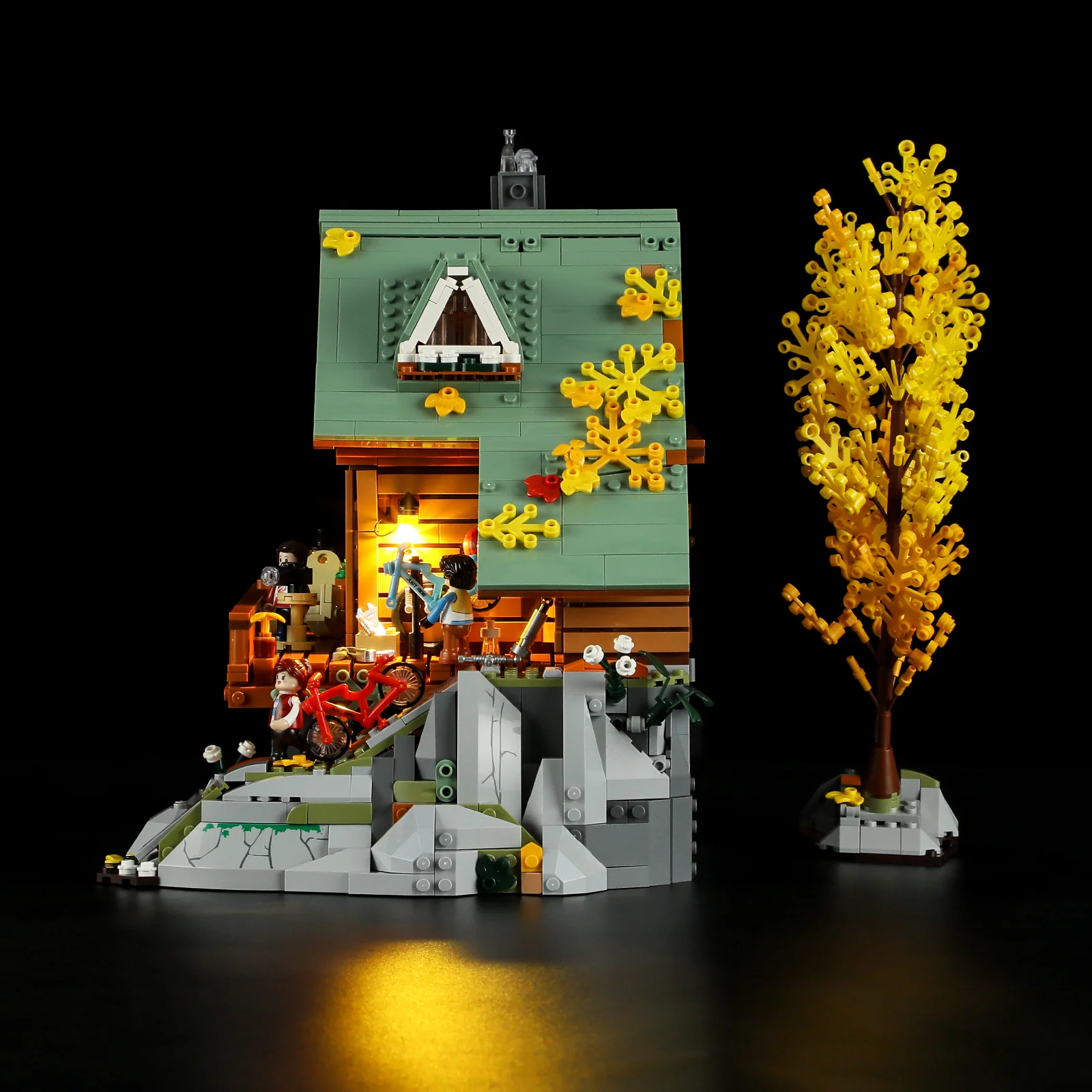 Mountain Cabin Building Set with Detachable Floors and Lighting
