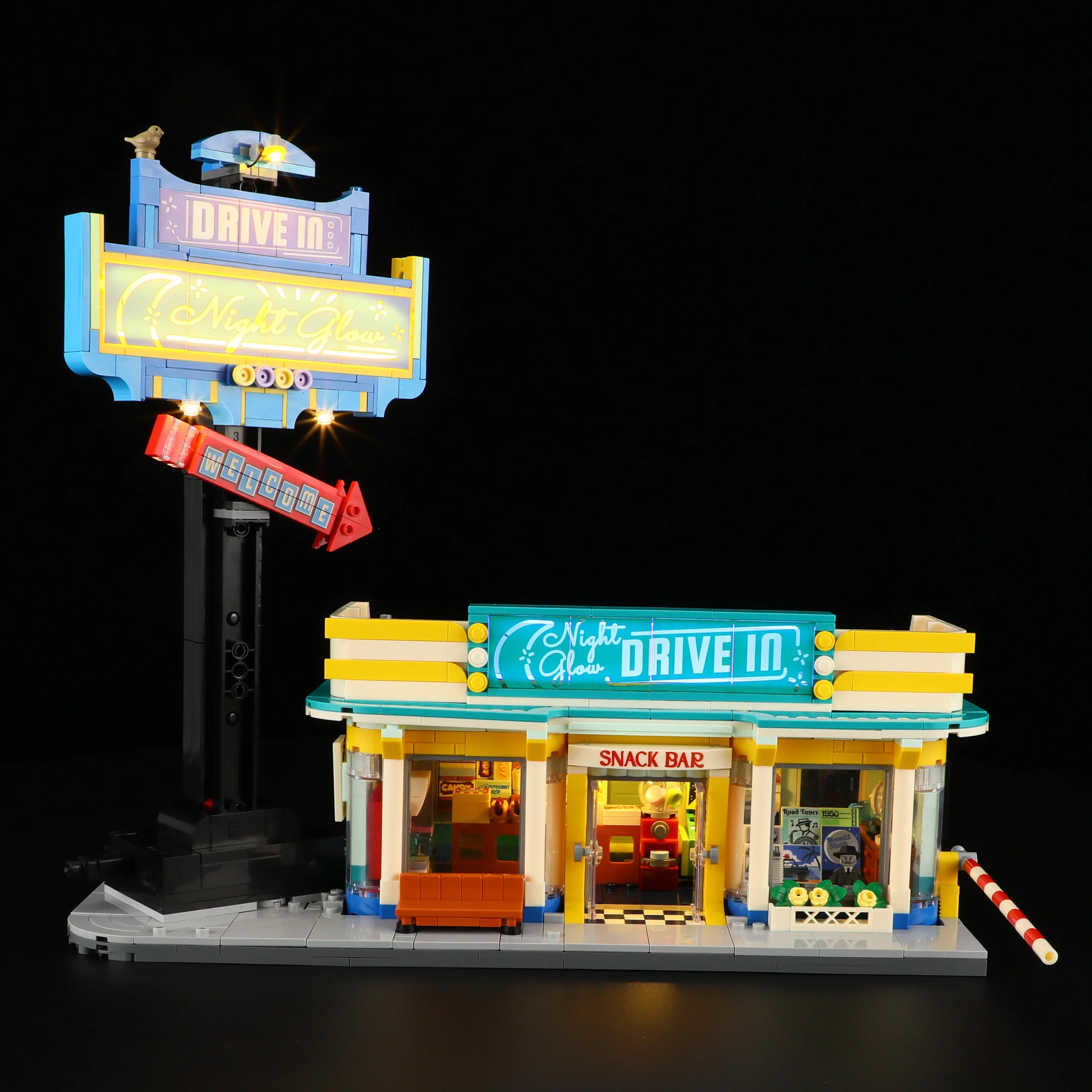 Night Glow Drive-in Retro Theater Light Building Set