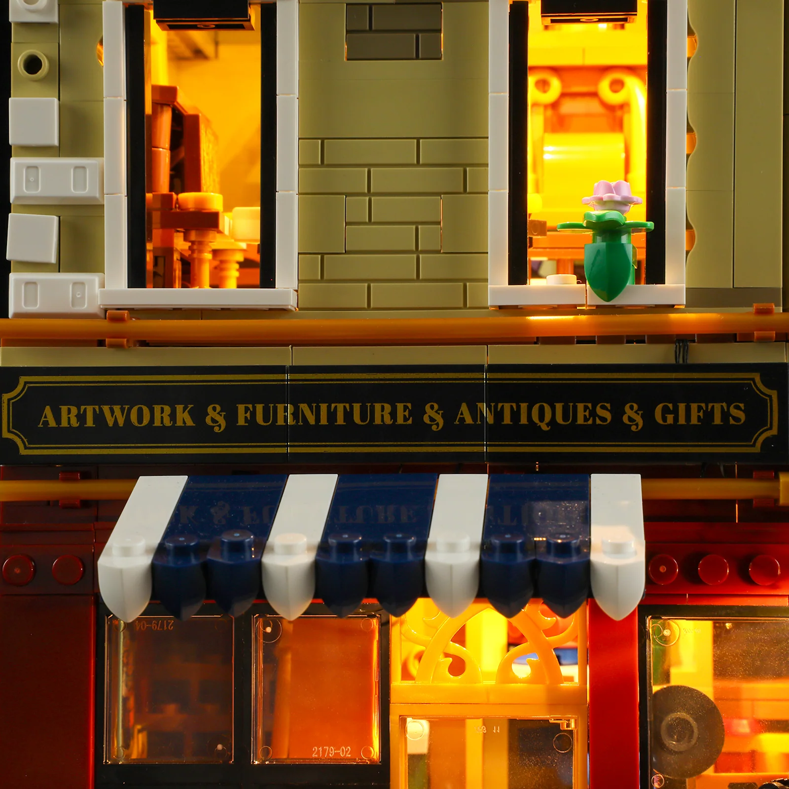 Antique Store Town Life Building Set with Lights and Minifigures