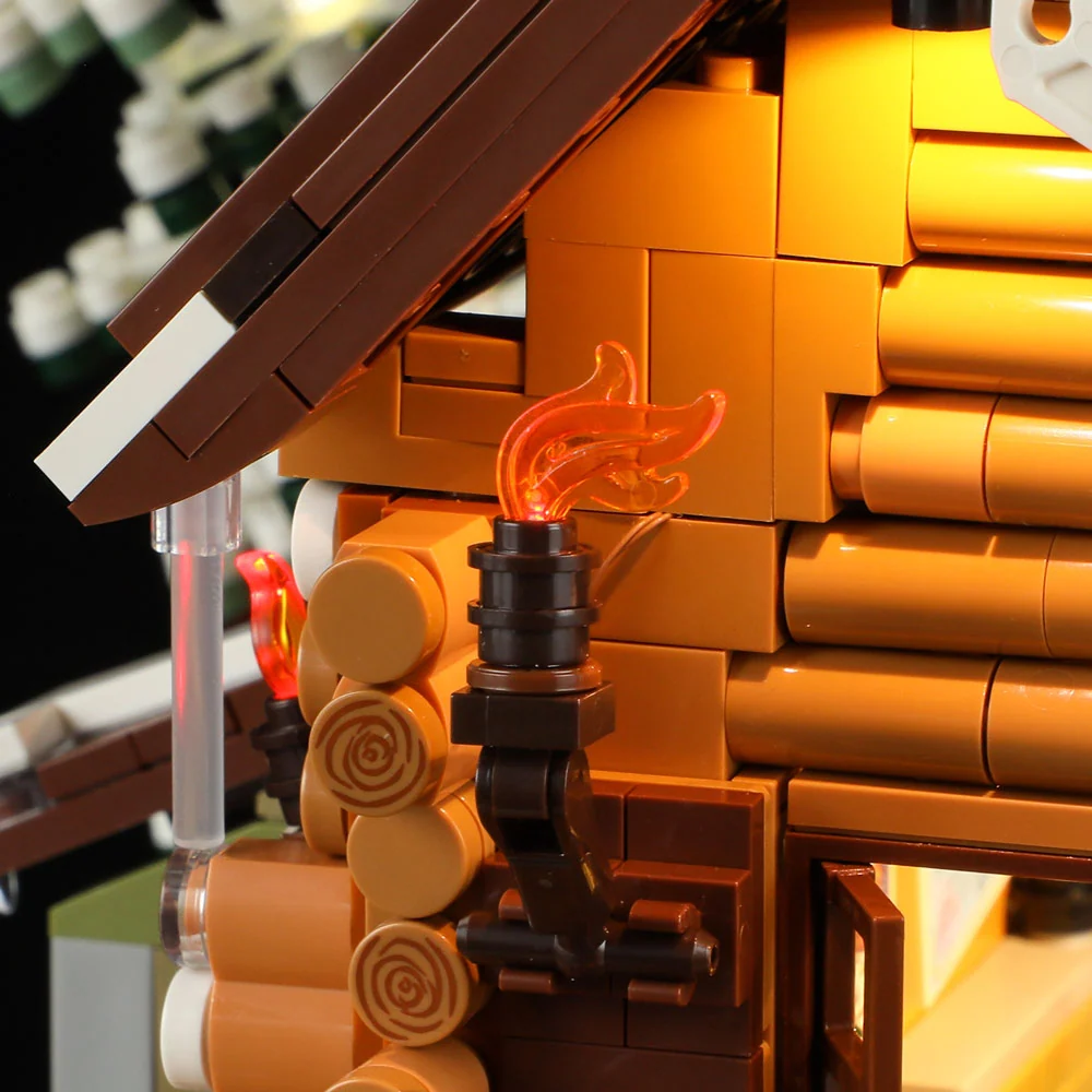 Hunting Cabin Building Set with Lights, Hunter Minifigure and Animals