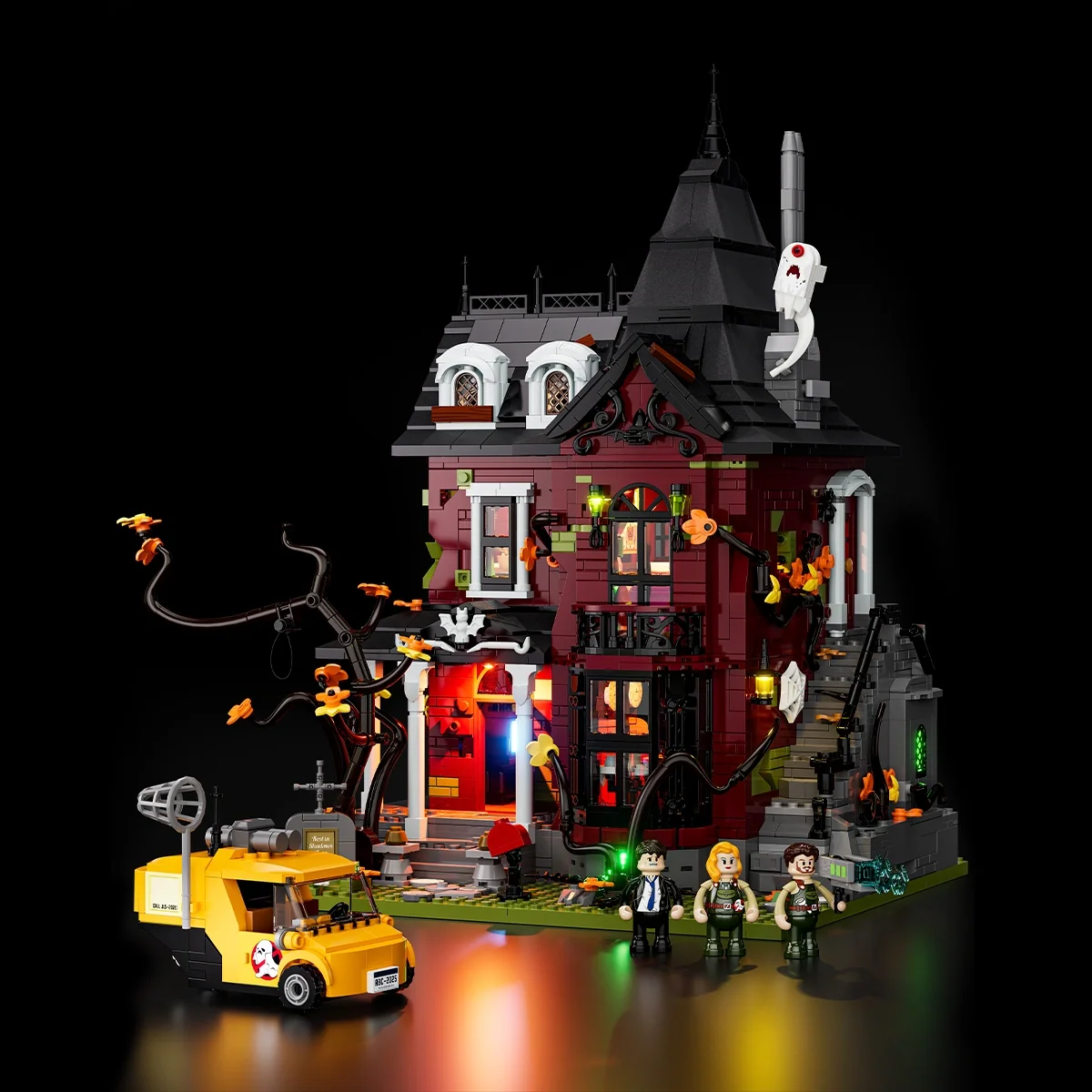 Midnight Haunted Mansion L9092 Halloween Building Set with LED Lights