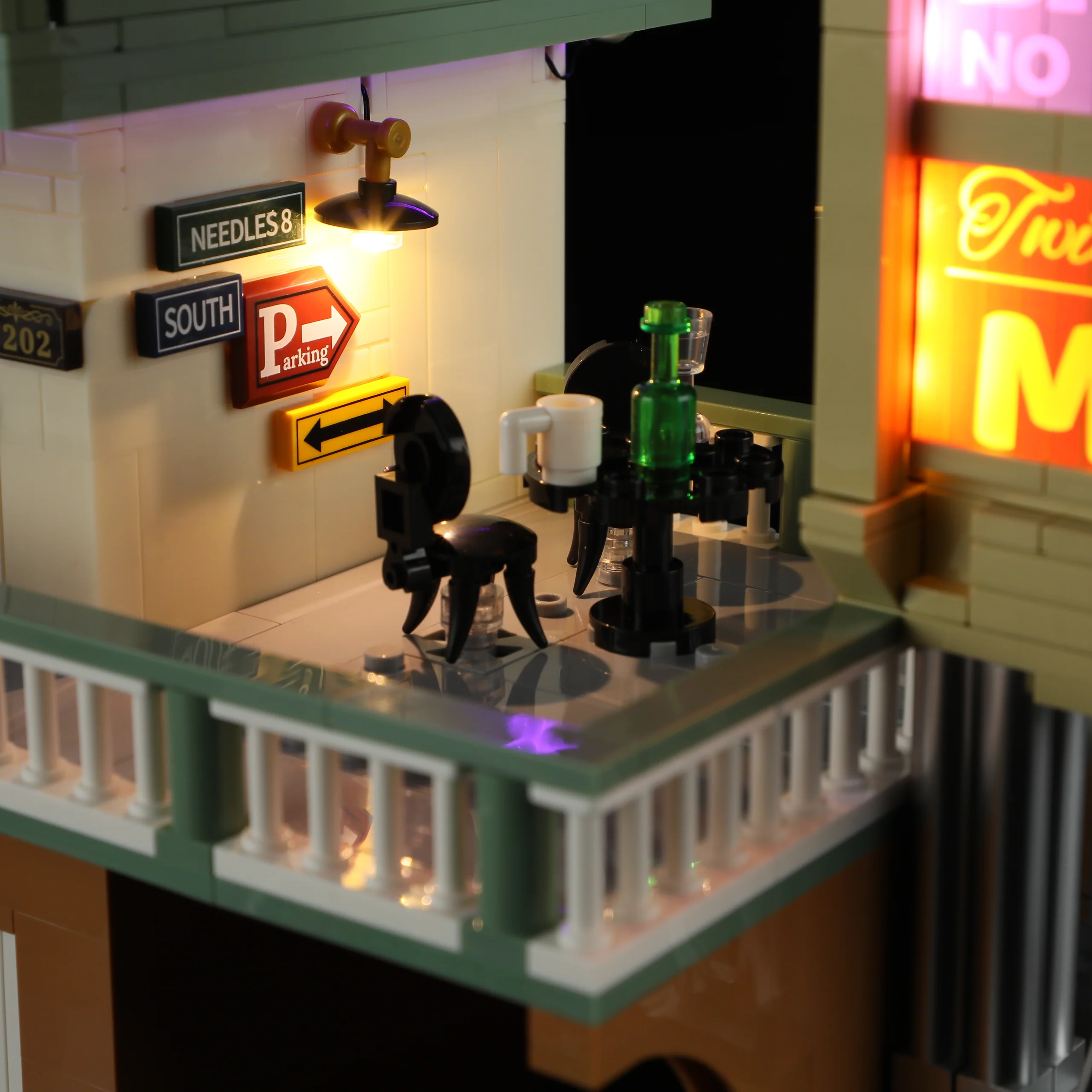 Twilight Motel Retro Neon Building Set with 22 LED Lights