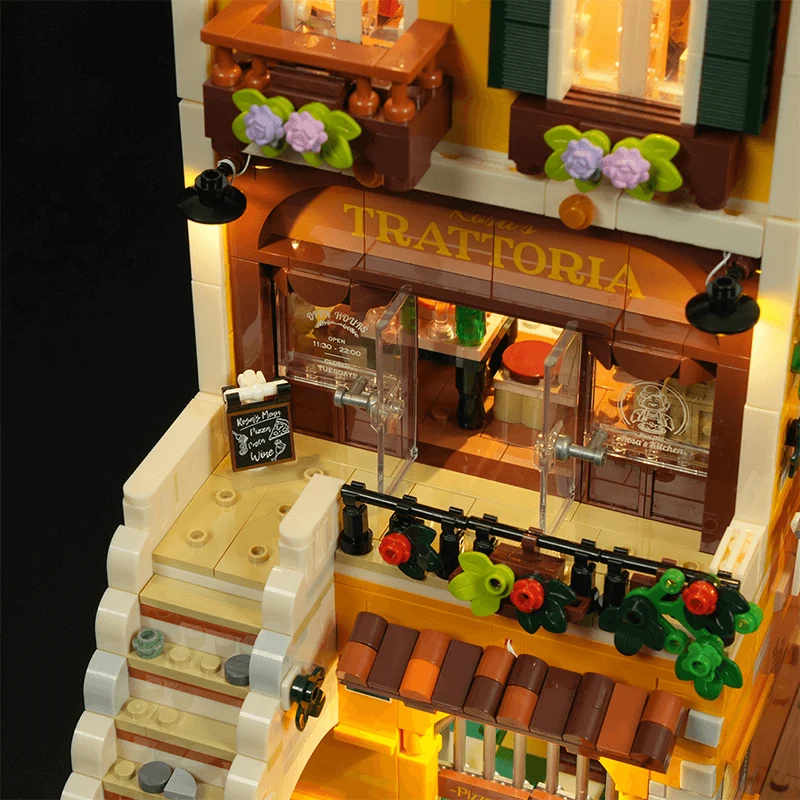 Italian Homestyle Restaurant Modular Street Building Set for Display
