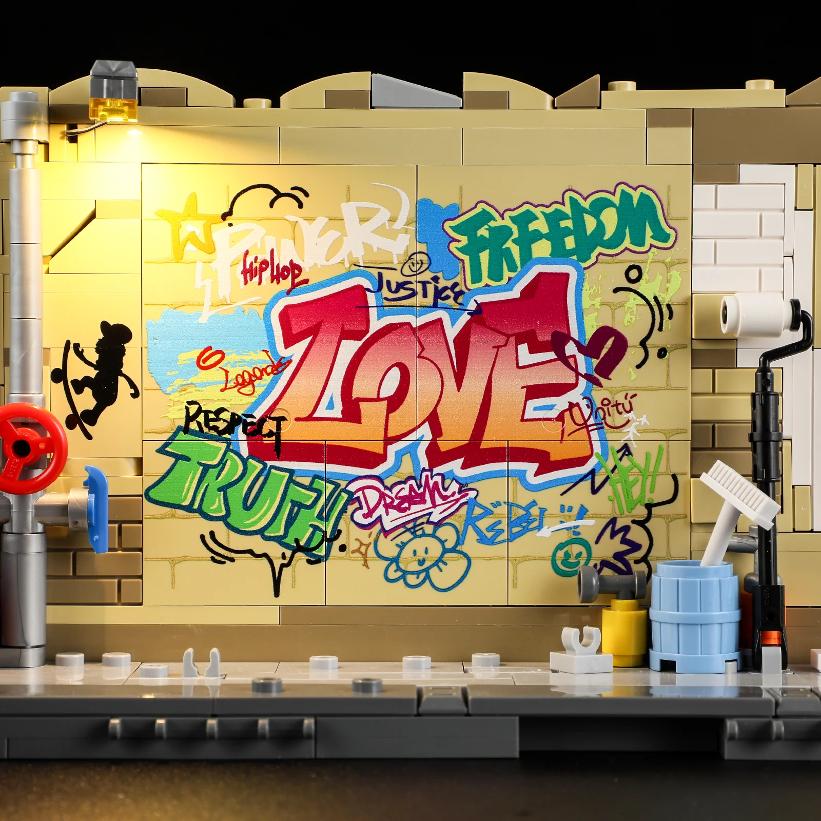 Graffiti Bus Stop 90s New York Street Building Set with LED Lights