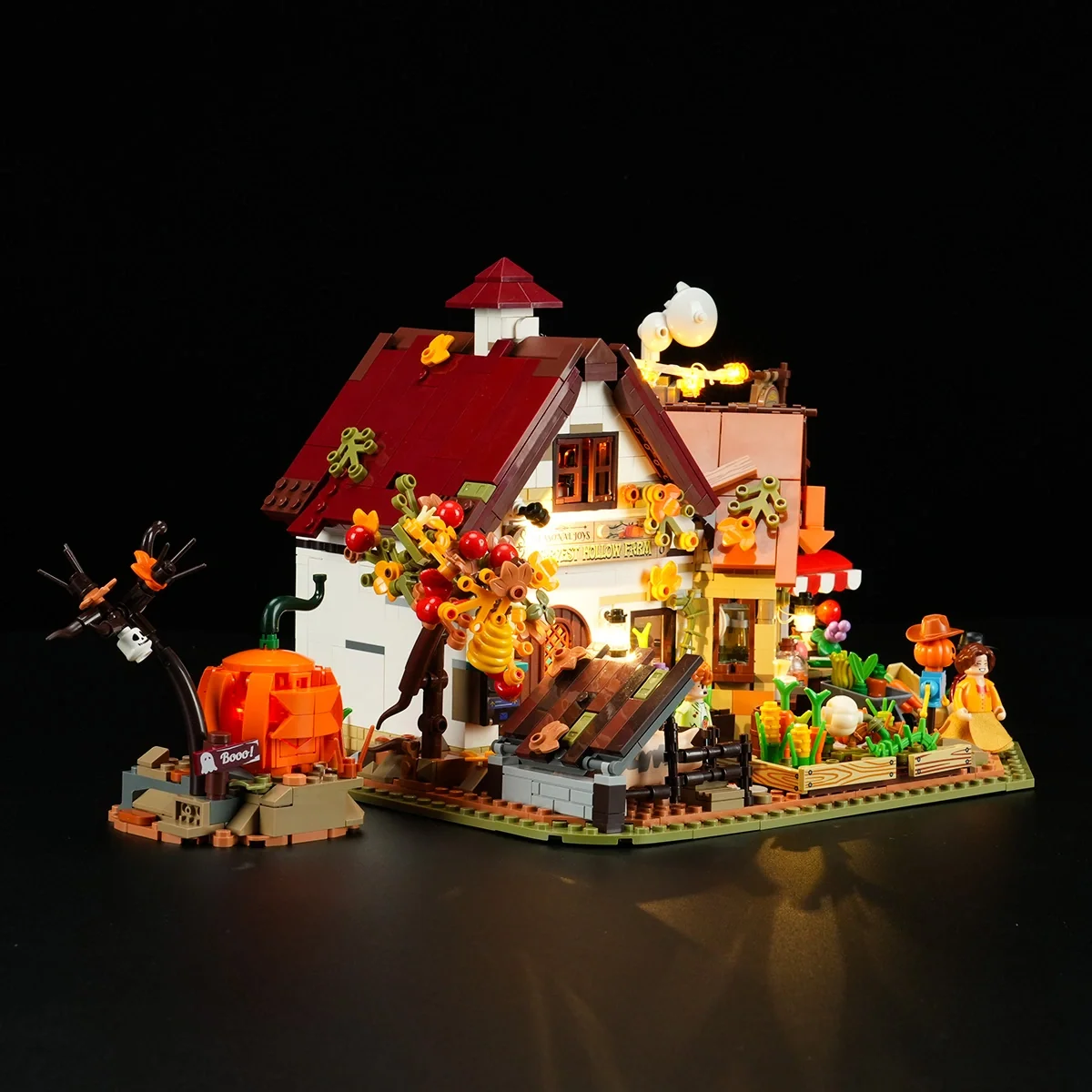 Autumn Farmhouse Halloween Building Set with 12 LED Lights