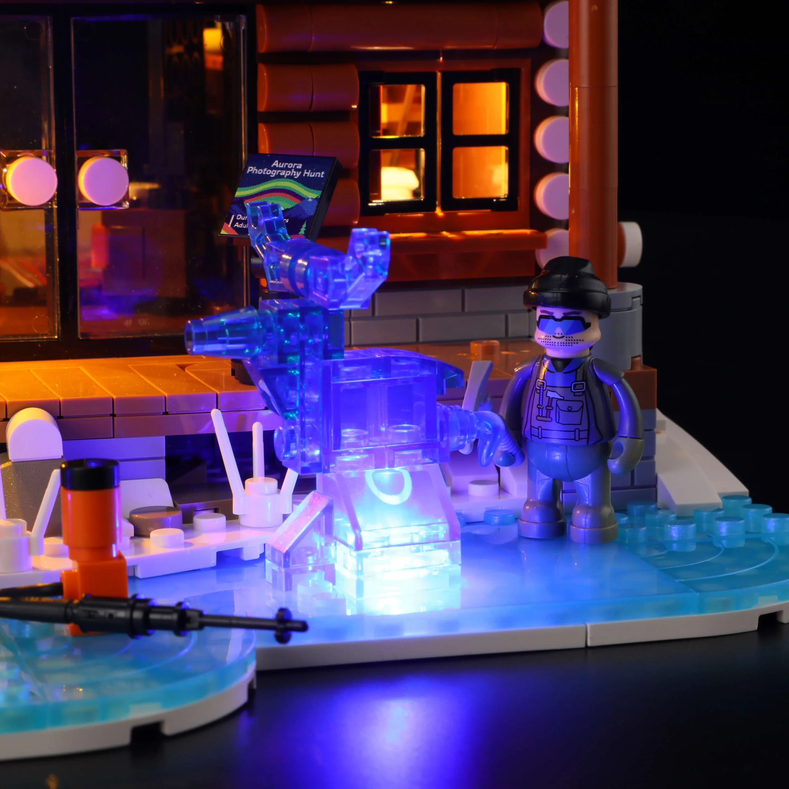 Aurora Cabin Nordic Building Set with Glass Observatory