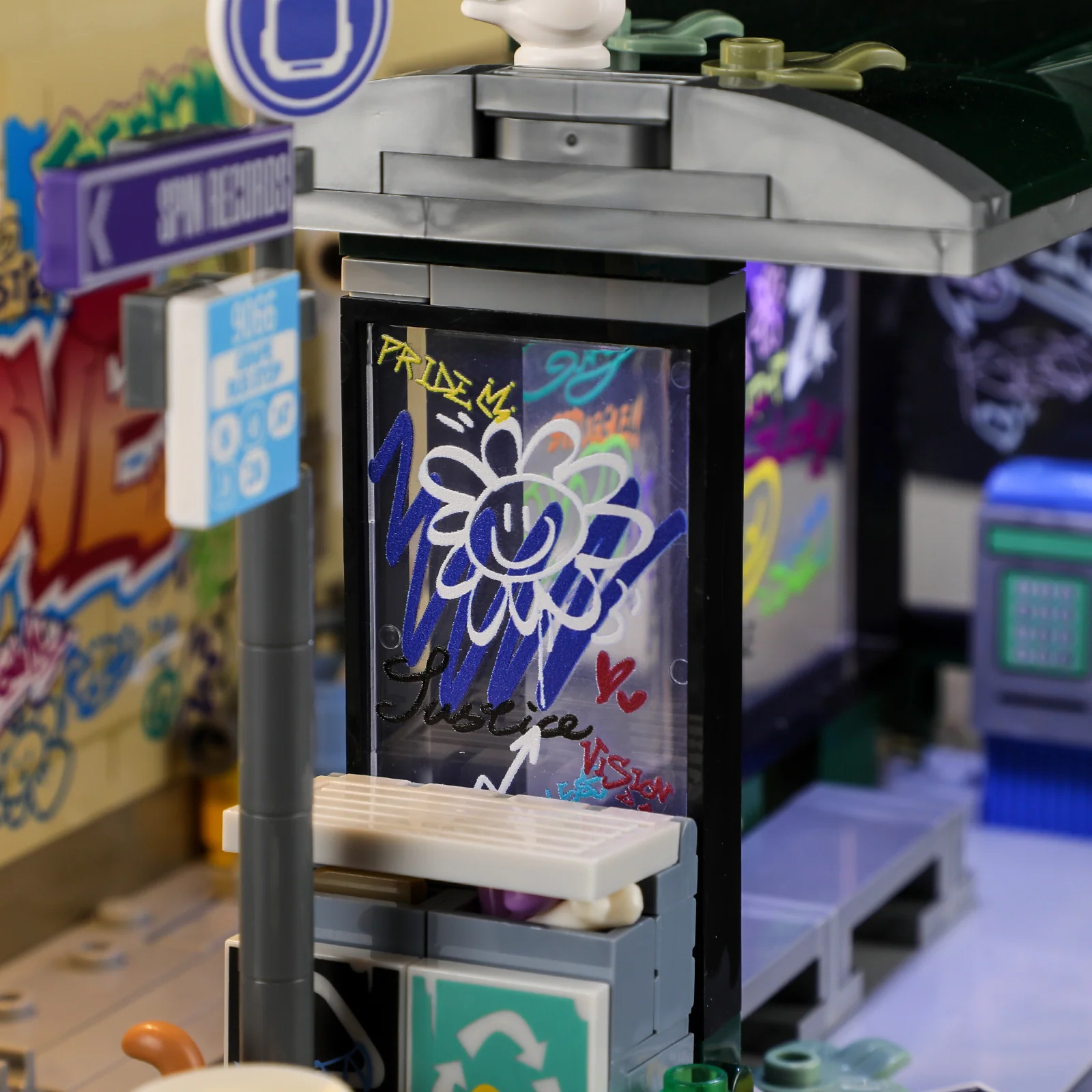 Graffiti Bus Stop 90s New York Street Building Set with LED Lights