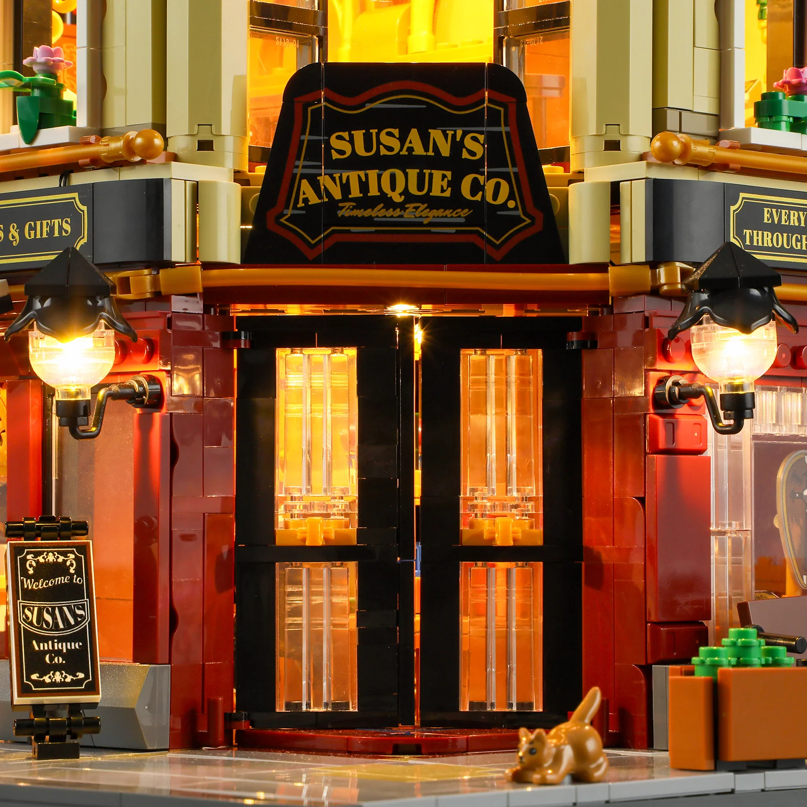 Antique Store Town Life Building Set with Lights and Minifigures