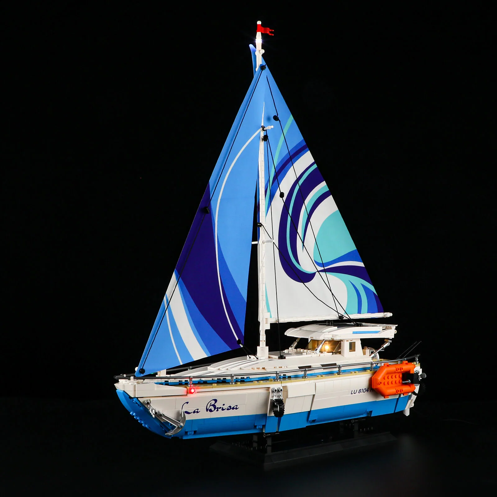 The Sailboat La Brisa 1640-Piece Model with LED Lights