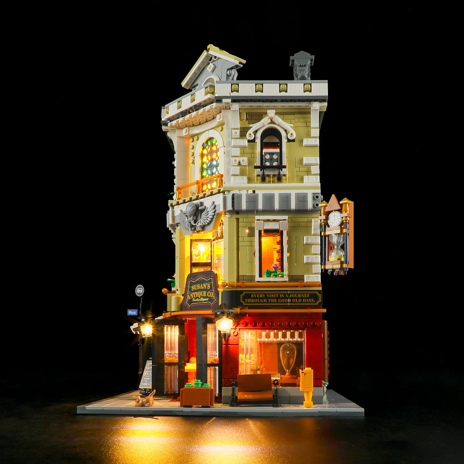 Antique Store Town Life Building Set with Lights and Minifigures
