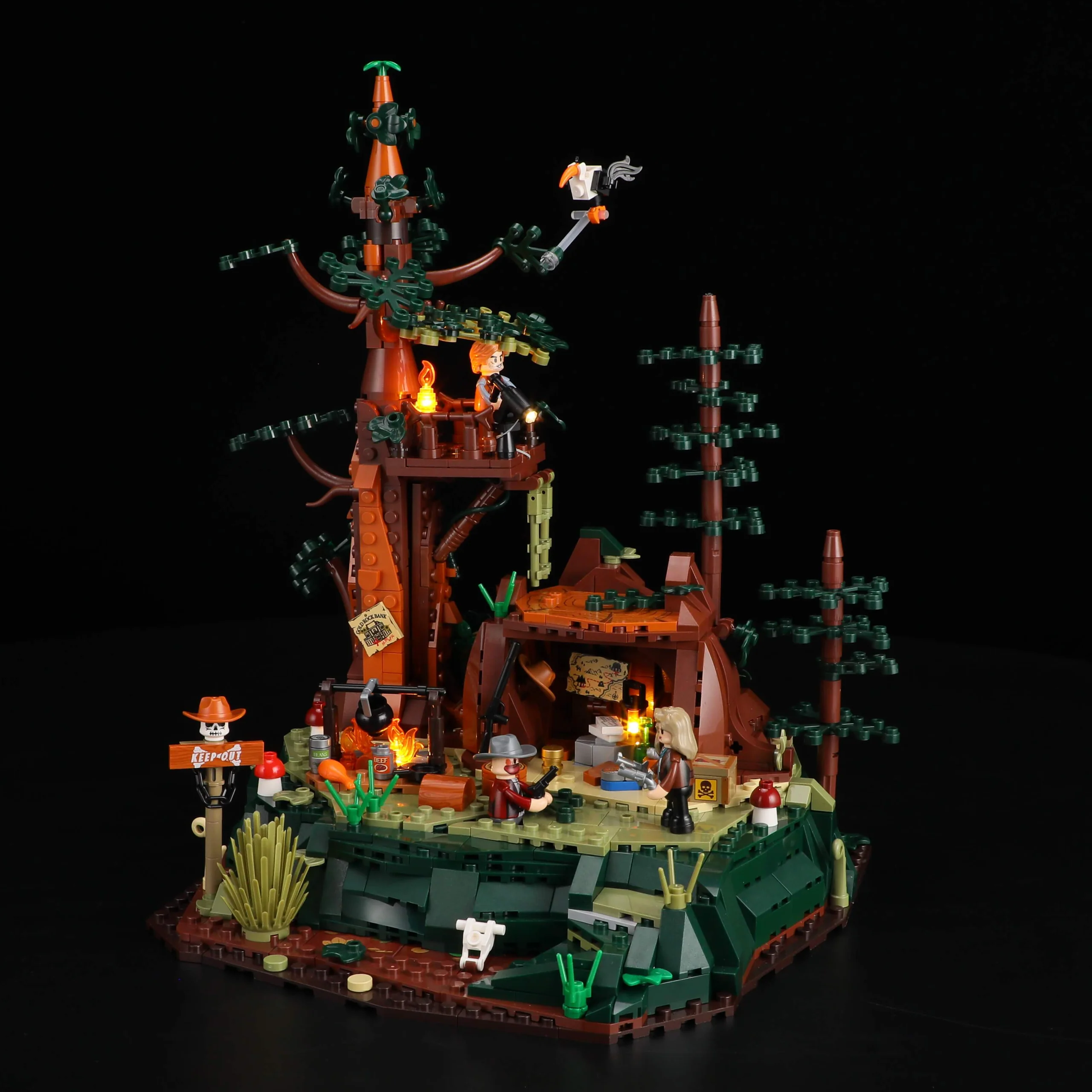 Sequoia Bandit Camp Old West Building Set with 7 LED Lights