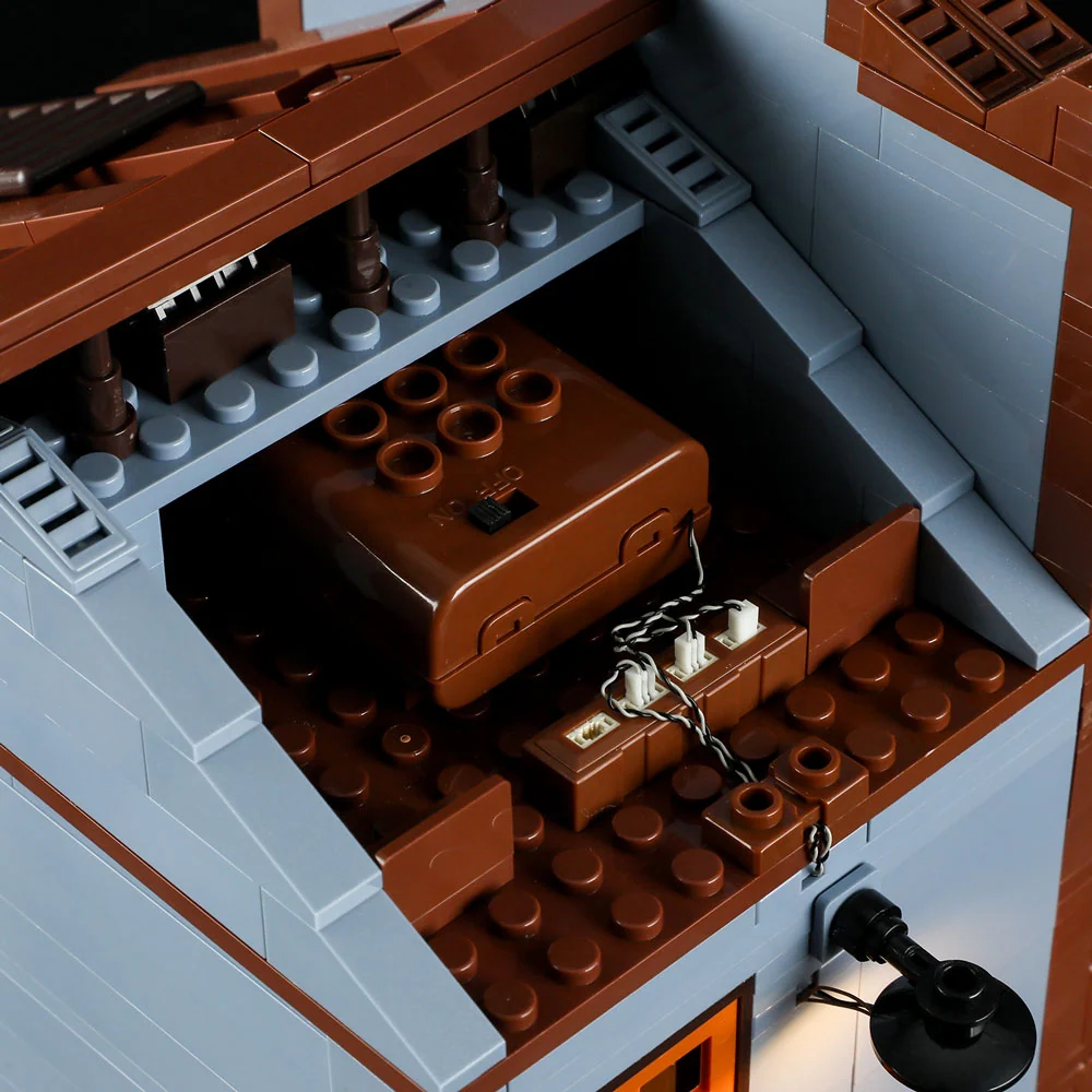 Sheriff's Office Old West Building Set with 4 Minifigures