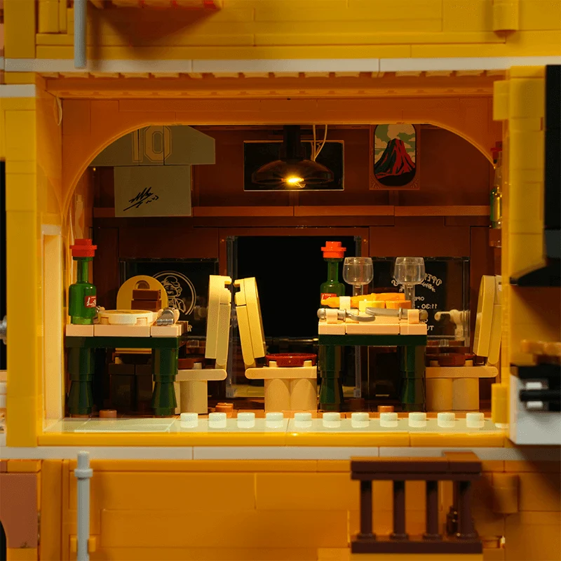 Italian Homestyle Restaurant Modular Street Building Set for Display