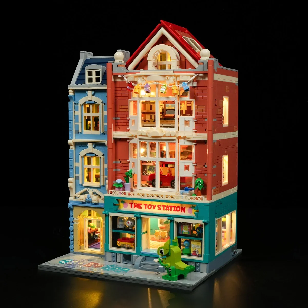 Toy Store L9100 Edwardian Street Building Set with Warm Lighting