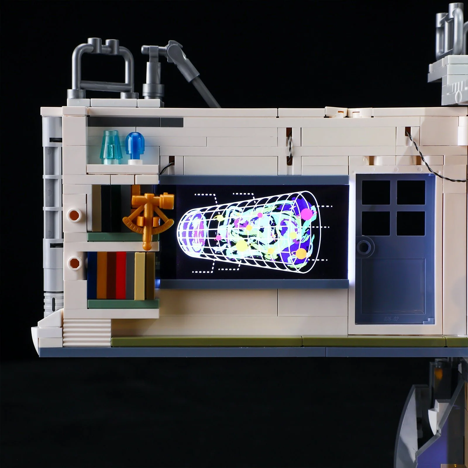 Alpine Observatory L9091 Light-Up Brick Build with Rotating Dome