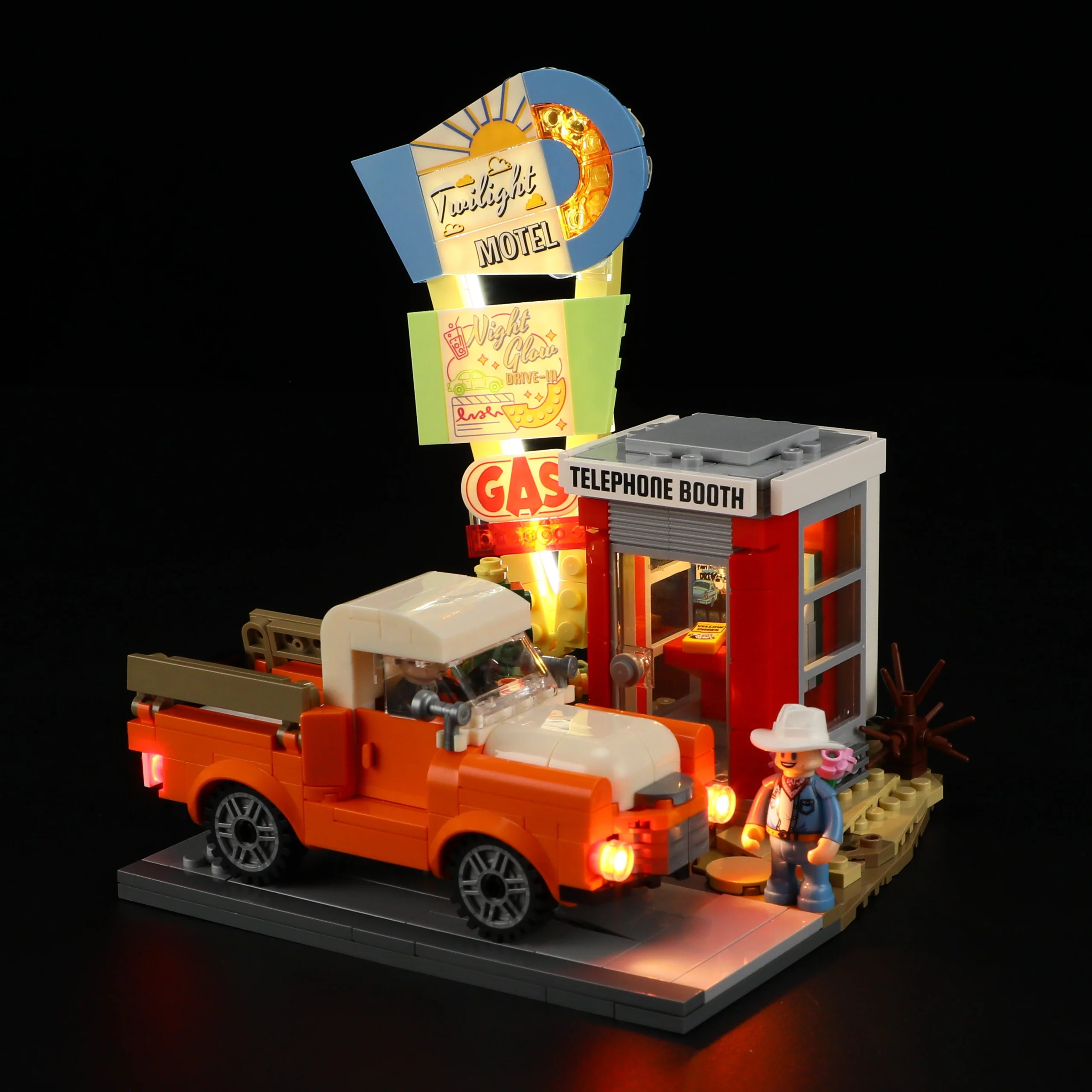 Sunset Stopover L9082 Retro American Highway Building Set with LED Lights