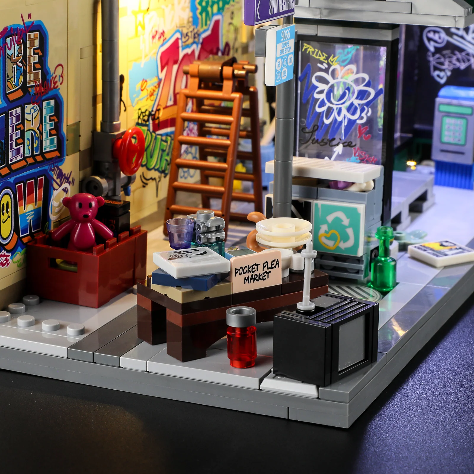 Graffiti Bus Stop 90s New York Street Building Set with LED Lights