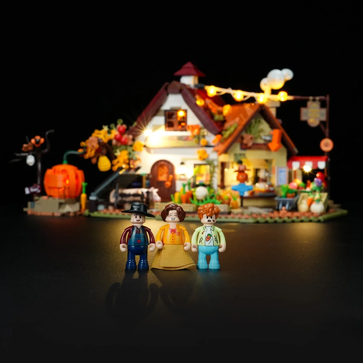 Autumn Farmhouse Halloween Building Set with 12 LED Lights