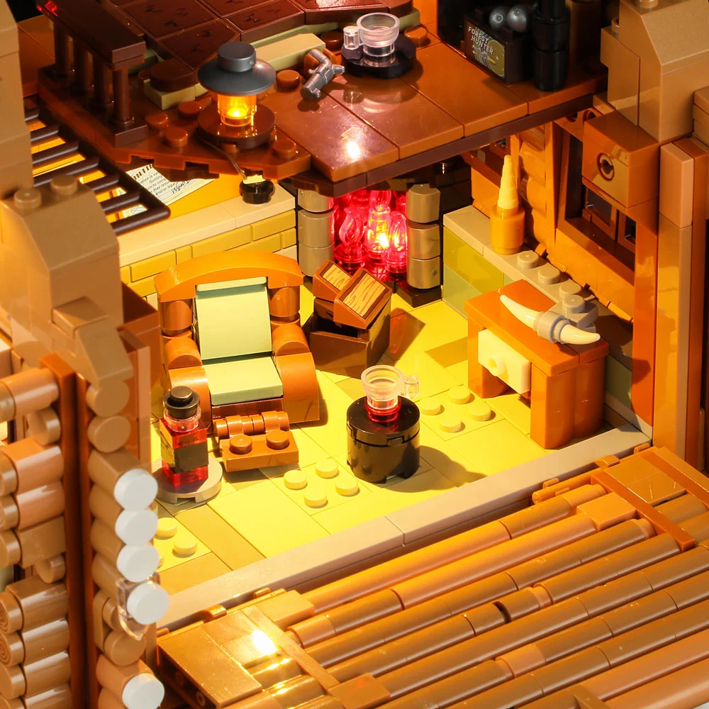 Hunting Cabin Building Set with Lights, Hunter Minifigure and Animals