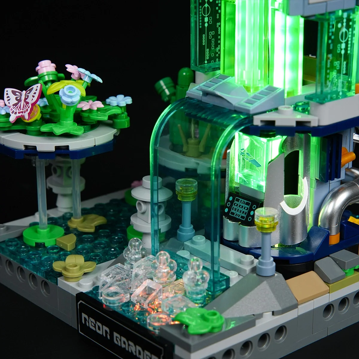 Neon Garden Cyberpunk Building Set with Sound-Reactive RGB Lights